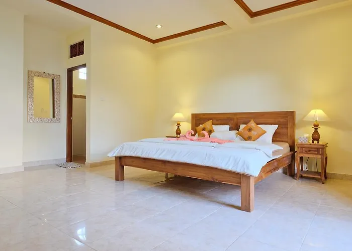 Guest house Ayu Soca 2*