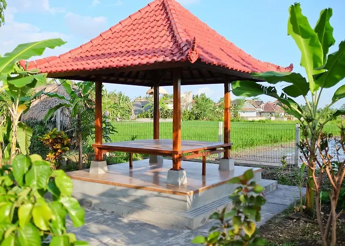 Ayu Soca Guest house 2*